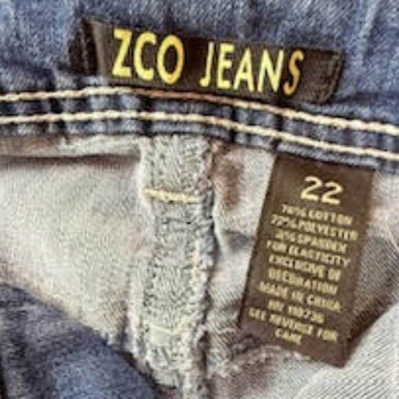ZCO Jeans Women’s Plus Size 22 Blue Denim Bootcut Flare Embellished Pockets - Picture 12 of 12
